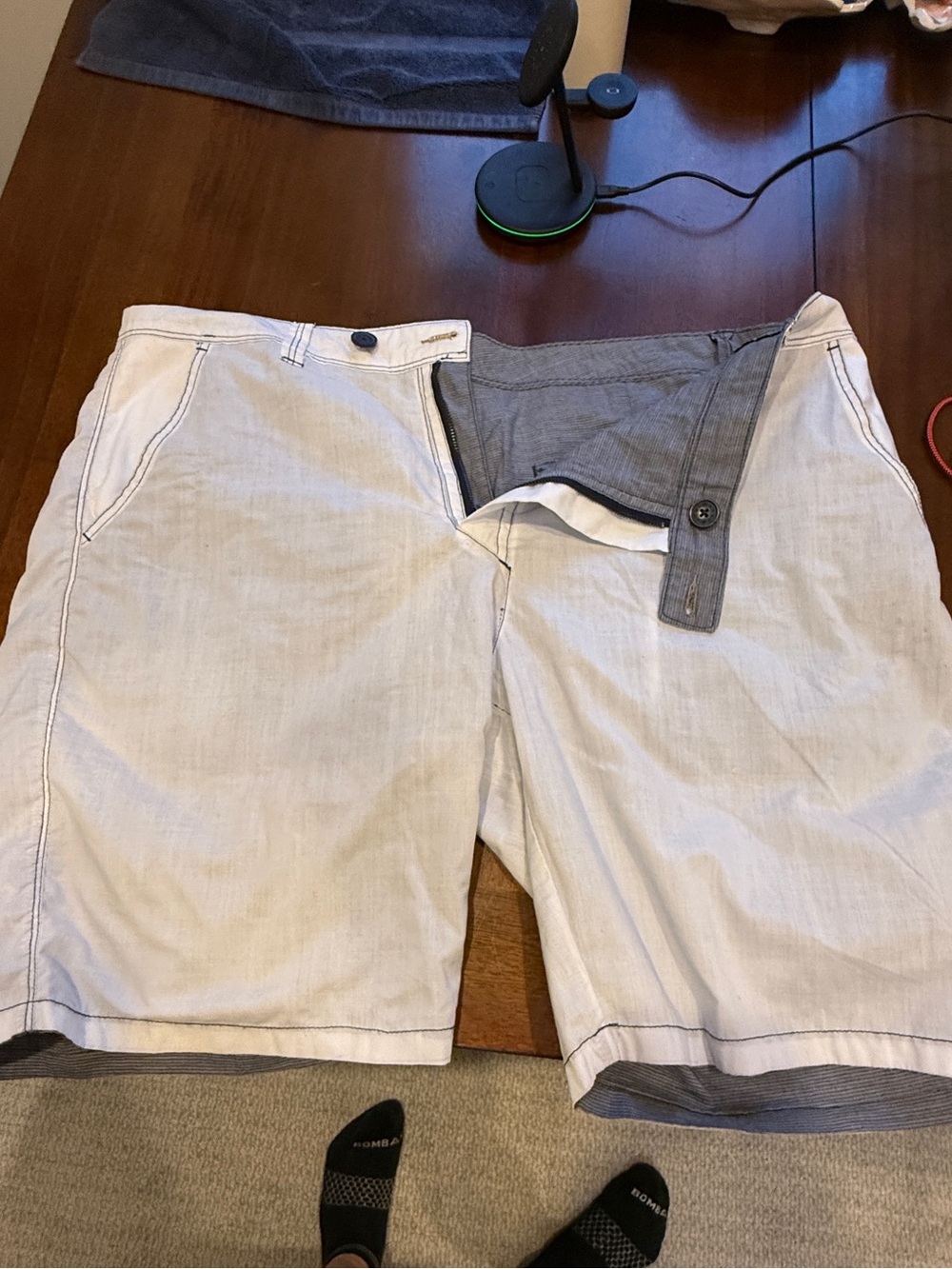 New wo tags Reversible Men's Casual Cotton Blend Shorts in Light Gray